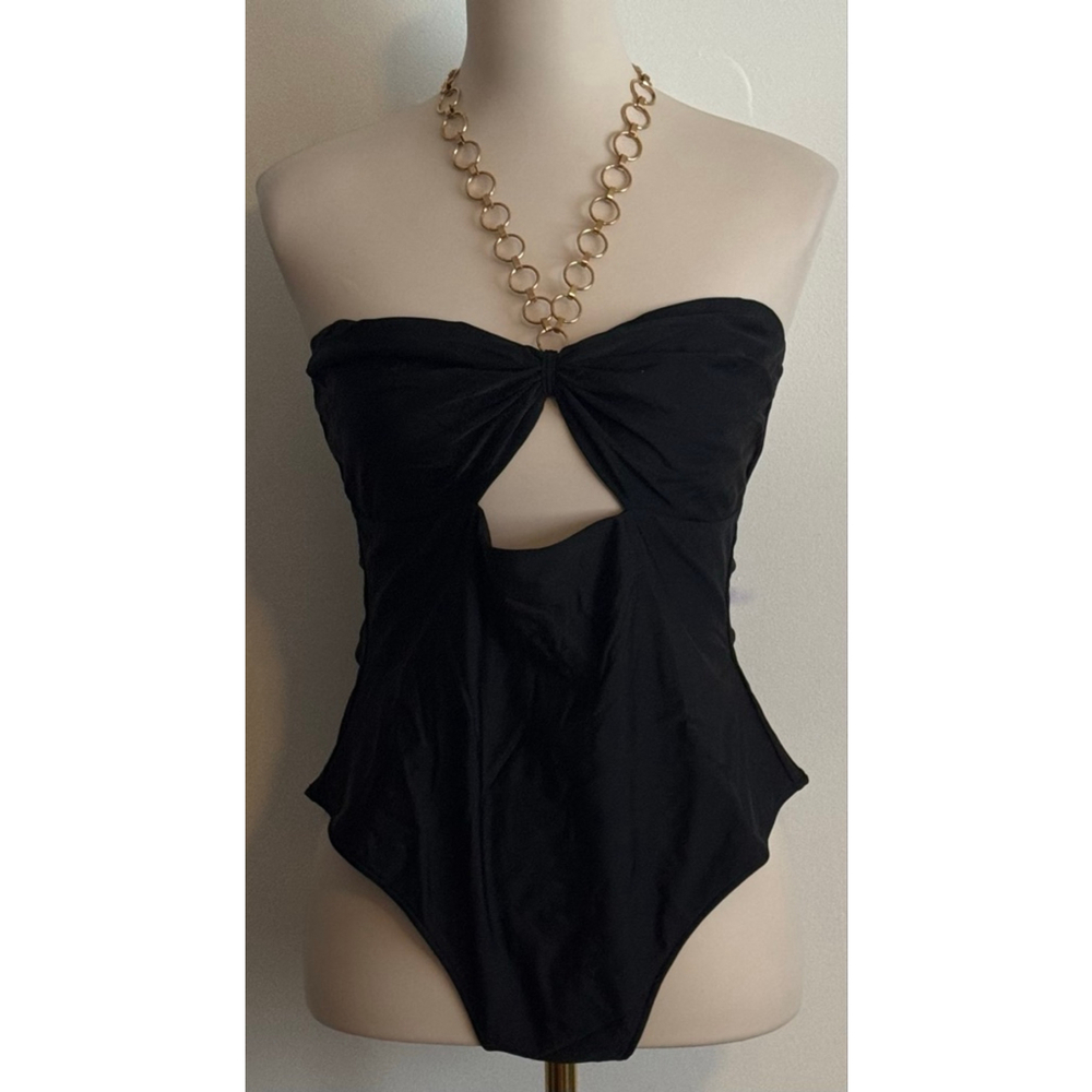 NWT!-Fashion Nova Black Strapless Twist Cutout One-Piece Swimsuit